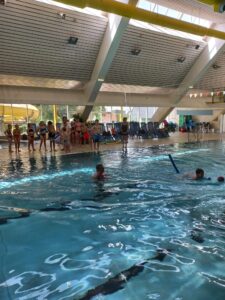 Mehr über den Artikel erfahren VS KALWANG: SCHWIMMKURS IM HALLENBAD KNITTELFELD