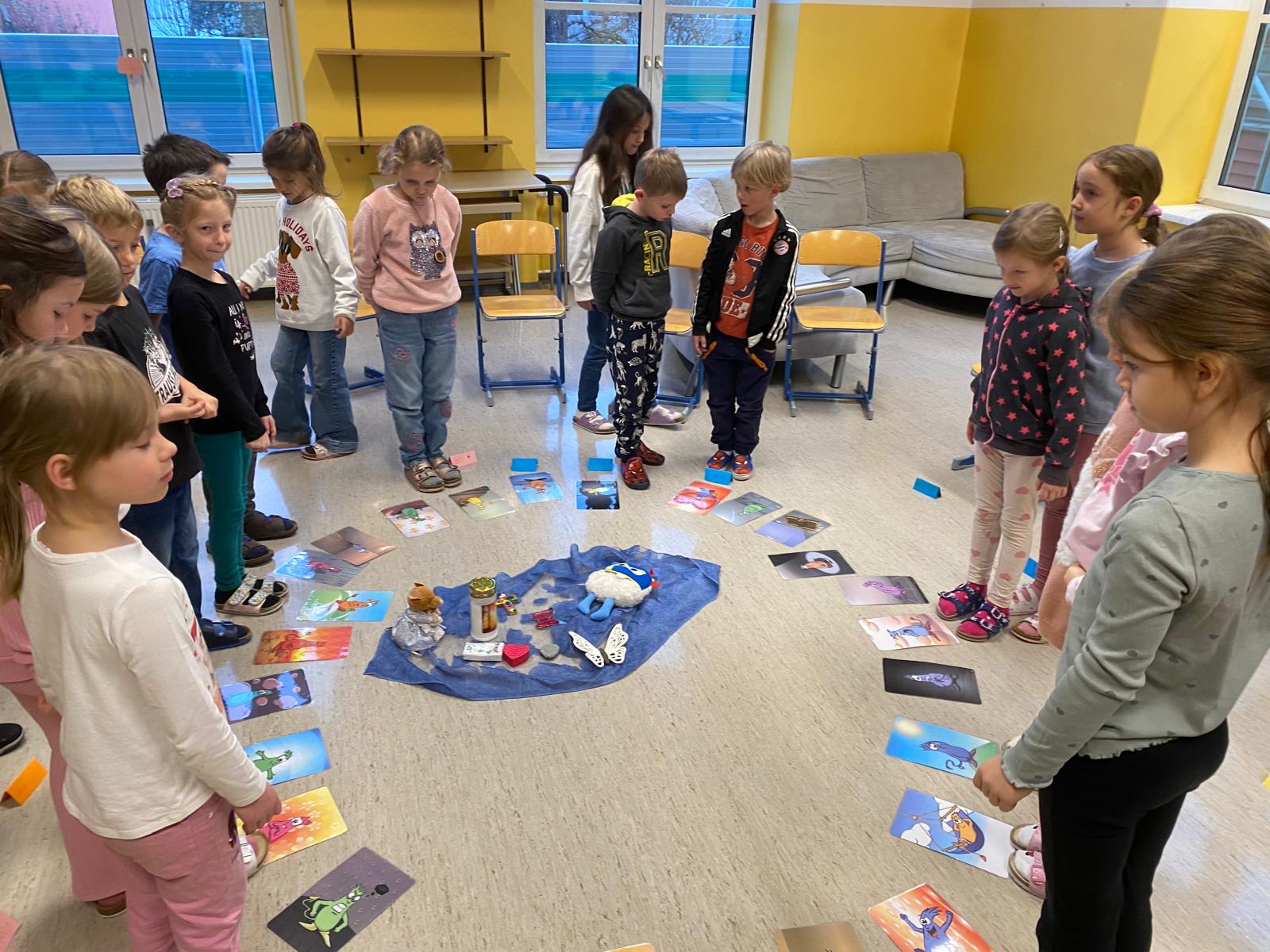 Mehr über den Artikel erfahren VS KALWANG – HOSPIZ MACHT SCHULE – NOVEMBER 2025