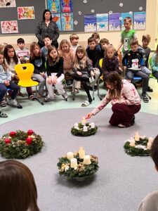 Mehr über den Artikel erfahren VS KAMMERN – ADVENTKRANZSEGNUNG – NOVEMBER 2025